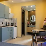 Aparthotel La Reve Luxury With Private Jacuzzi Hersonissos (Crete)