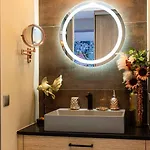 La Reve Luxury With Private Jacuzzi Apartmanhotel 4*