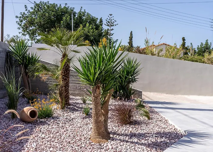 La Reve Luxury With Private Jacuzzi 4*