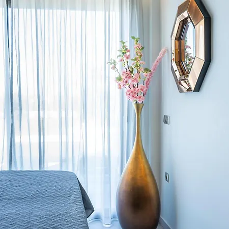 Aparthotel La Reve Luxury With Private Jacuzzi