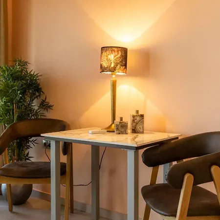 La Reve Luxury With Private Jacuzzi